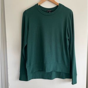 Beyond Yoga Side Slit Pullover in Forest Green